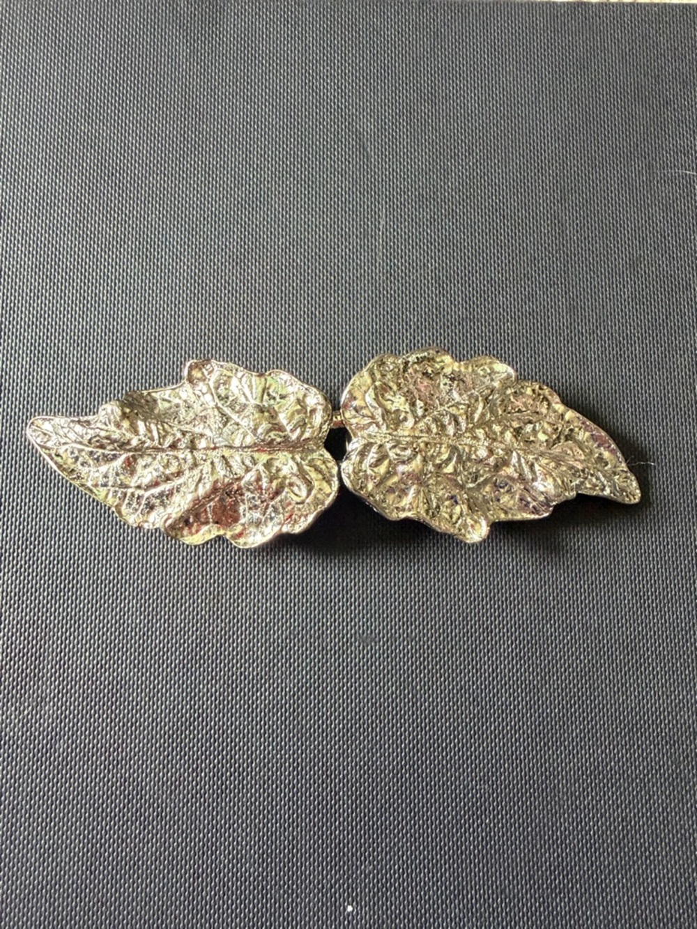🍃 Vintage Mimi di N Silver Tone Leaf Belt Clip